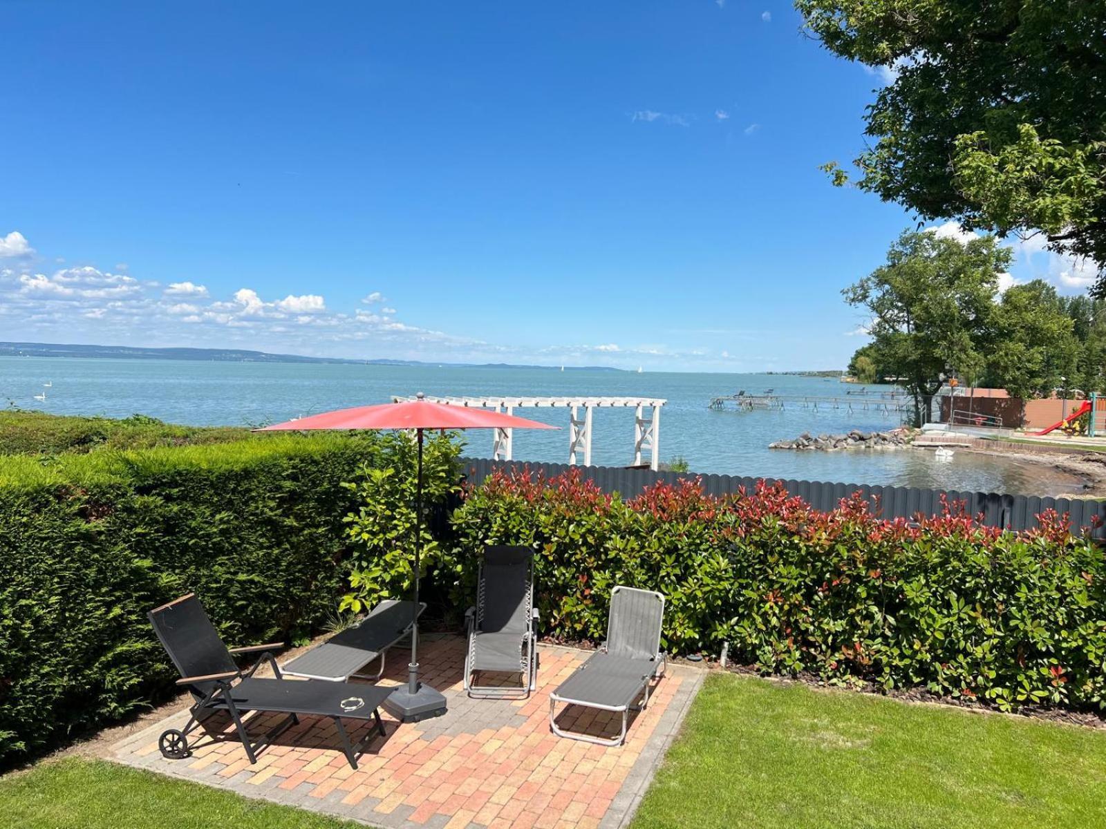 Panorama Villa Balatonboglar Bagian luar foto