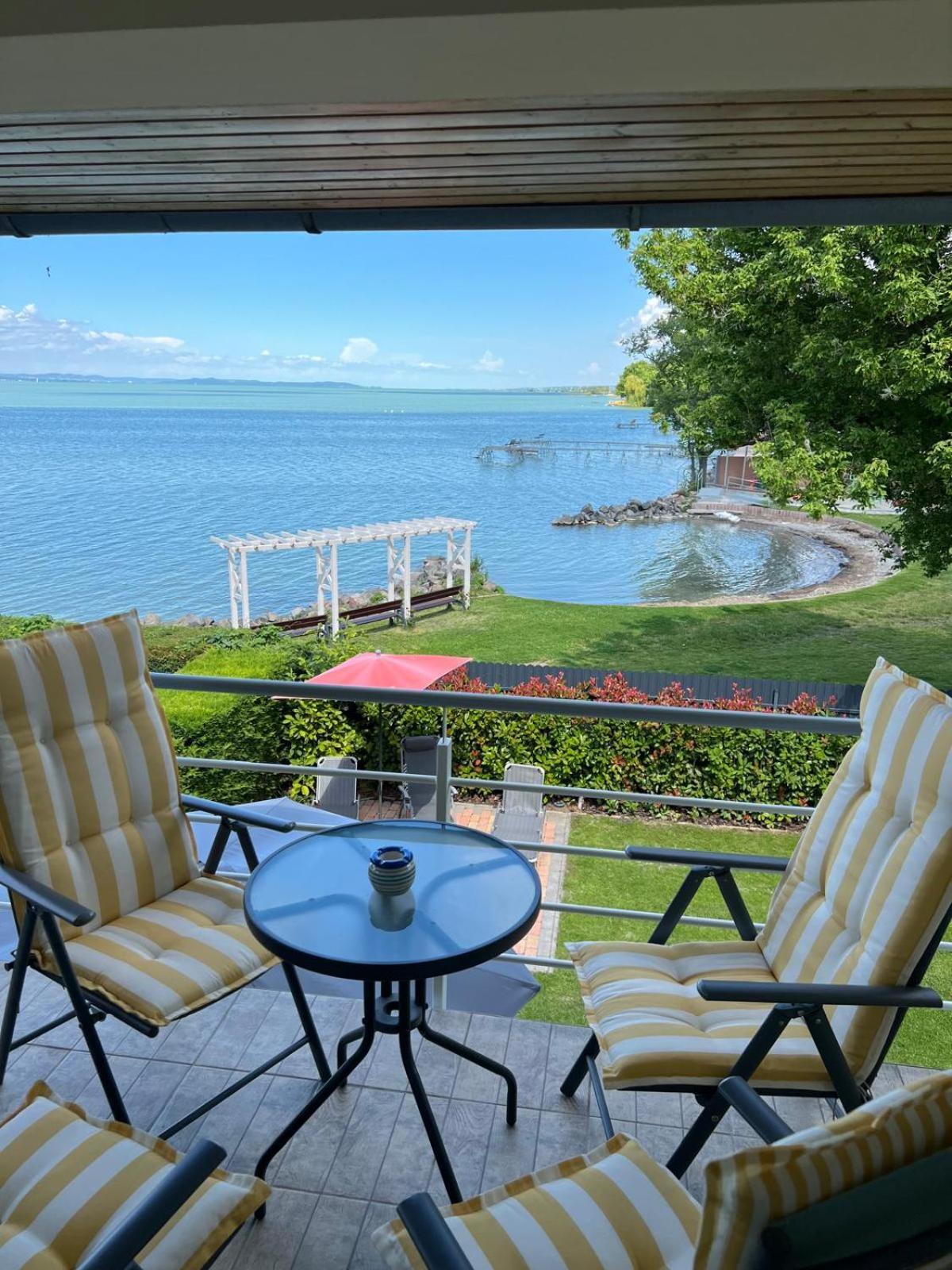 Panorama Villa Balatonboglar Bagian luar foto